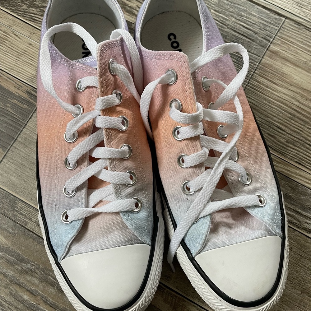 Converse Chucks pastel tie dye sneakers women’s 9